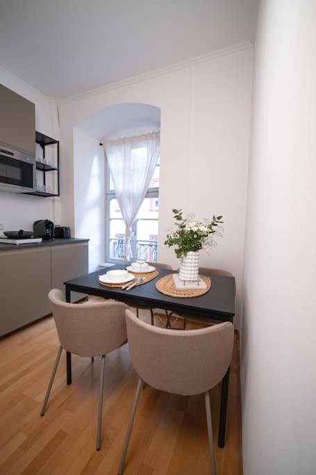 Barockes Wohnen Am Marktplatz-stadtmitte Apartment Würzburg